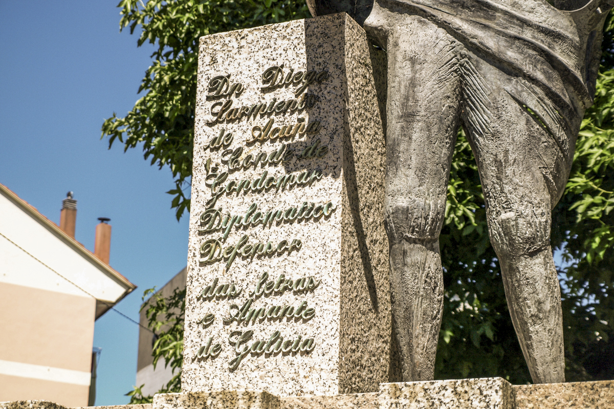 Gondomar Escultura DiegoSarmientoDeAcuna 4